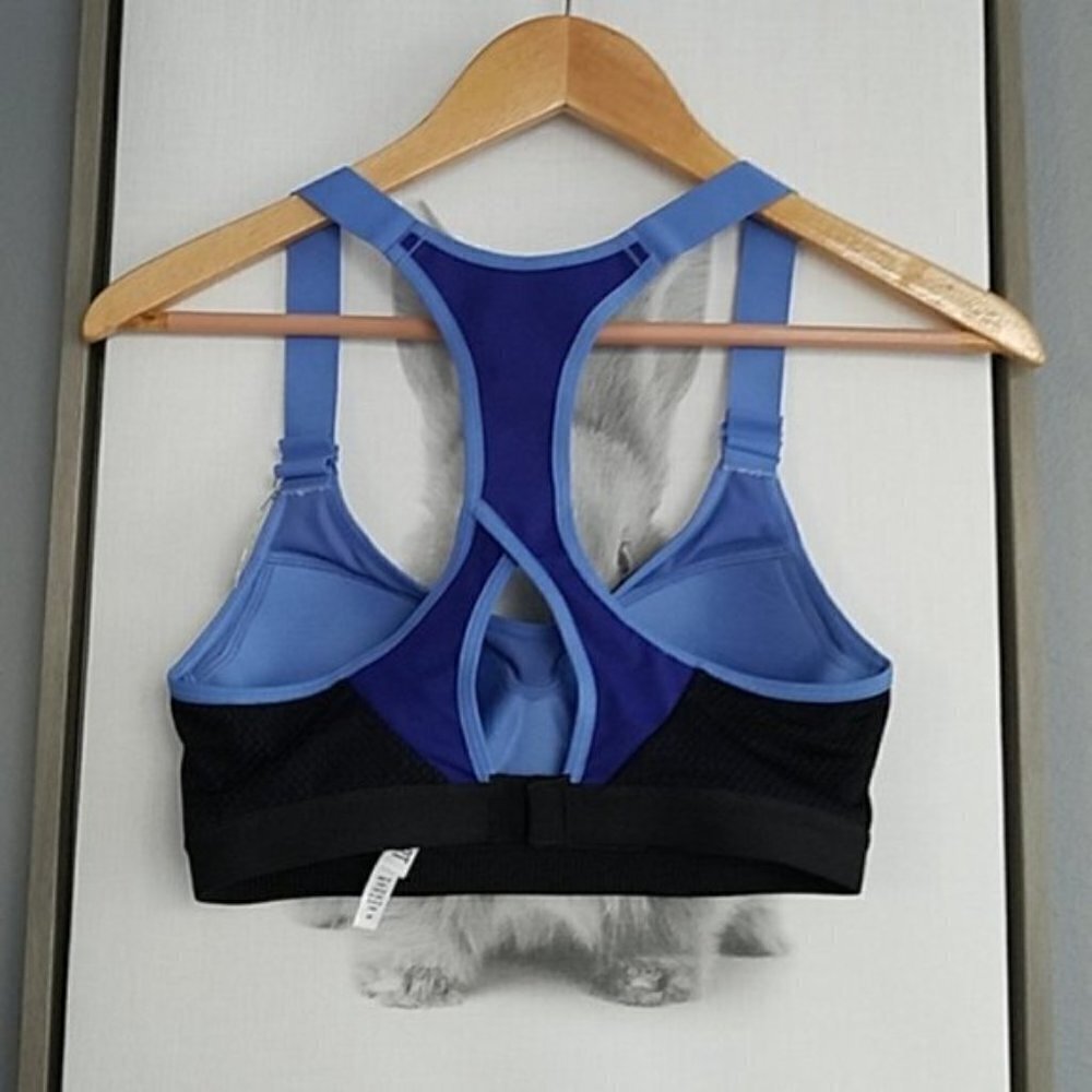 Victoria Secret yoga sport bra 32B New - Picture 2 of 3